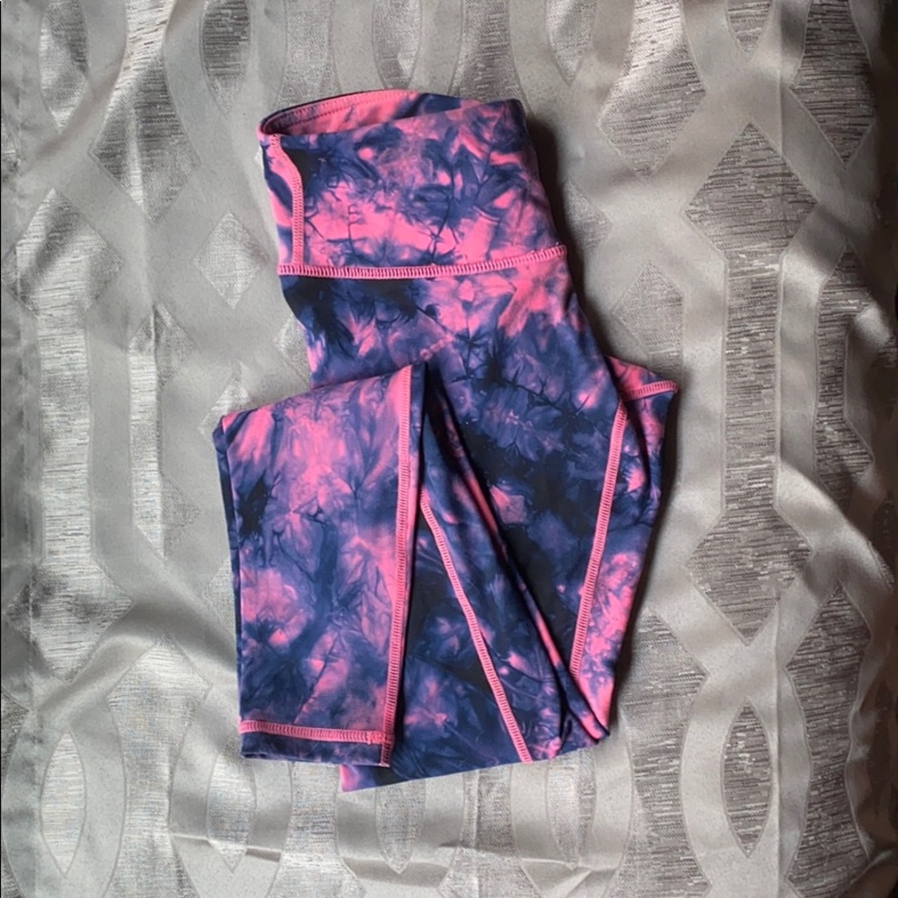 ALANIC Tie Dye Long Leggings.